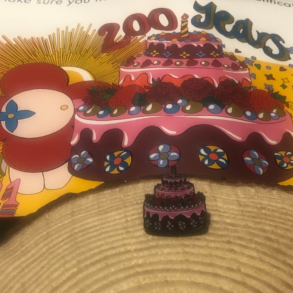 Louis Vuitton 200 Year Anniversary Cake Brooch Pin VIP